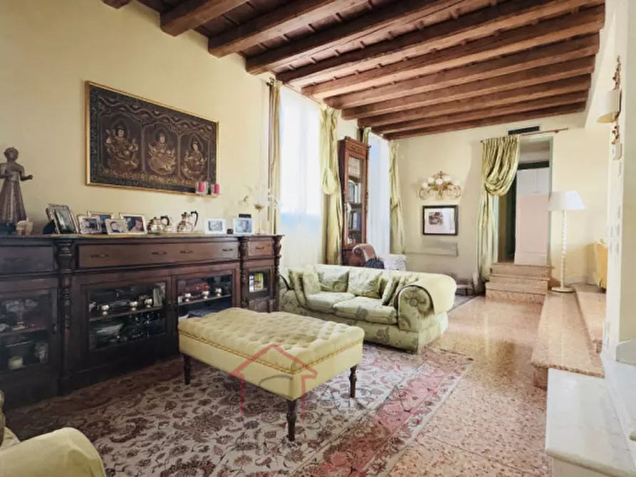 Immagine 4 di Casa indipendente in vendita  a Padova