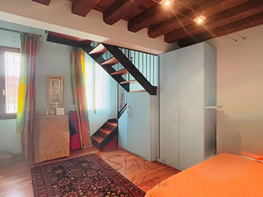 Immagine 18 di Casa indipendente in vendita  a Padova