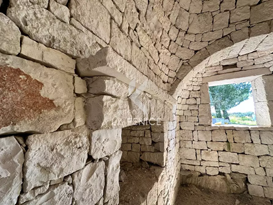 Immagine 25 di Rustico / casale in vendita  in via ostuni a Martina Franca