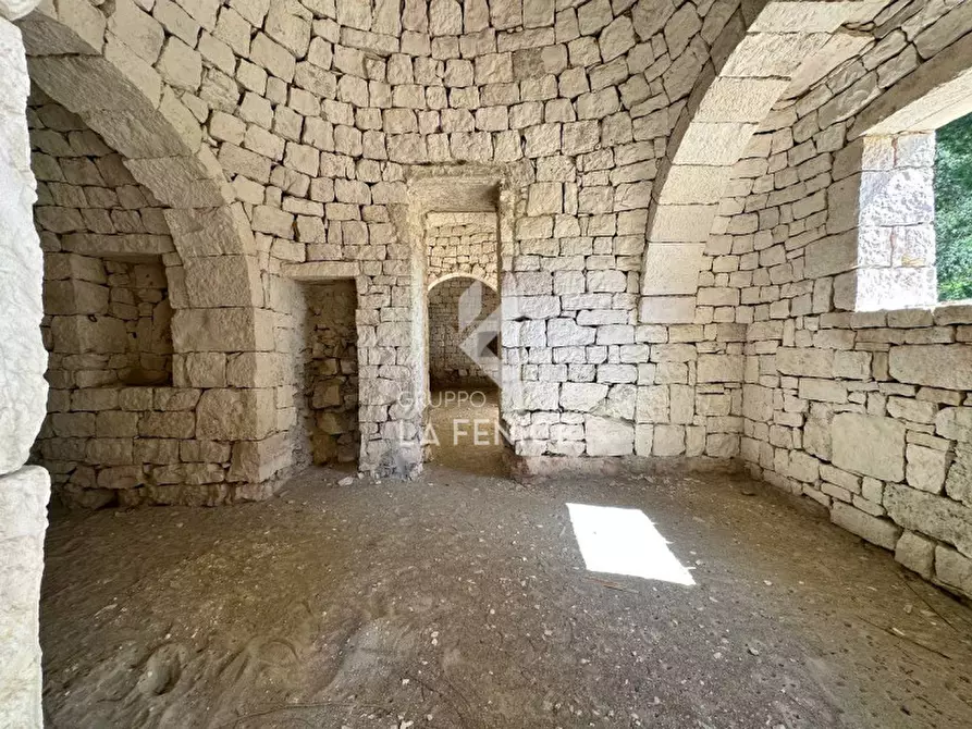 Immagine 30 di Rustico / casale in vendita  in via ostuni a Martina Franca