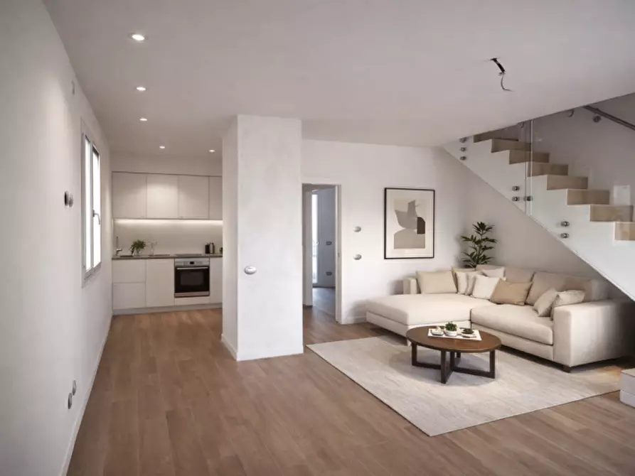 Immagine 2 di Appartamento in vendita  a Venezia