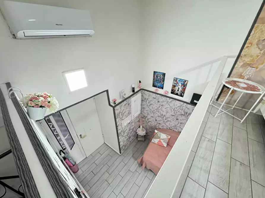 Immagine 3 di Appartamento in affitto  in strada della grazia a Napoli