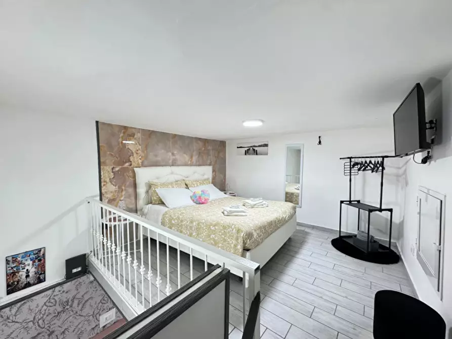 Immagine 4 di Appartamento in affitto  in strada della grazia a Napoli