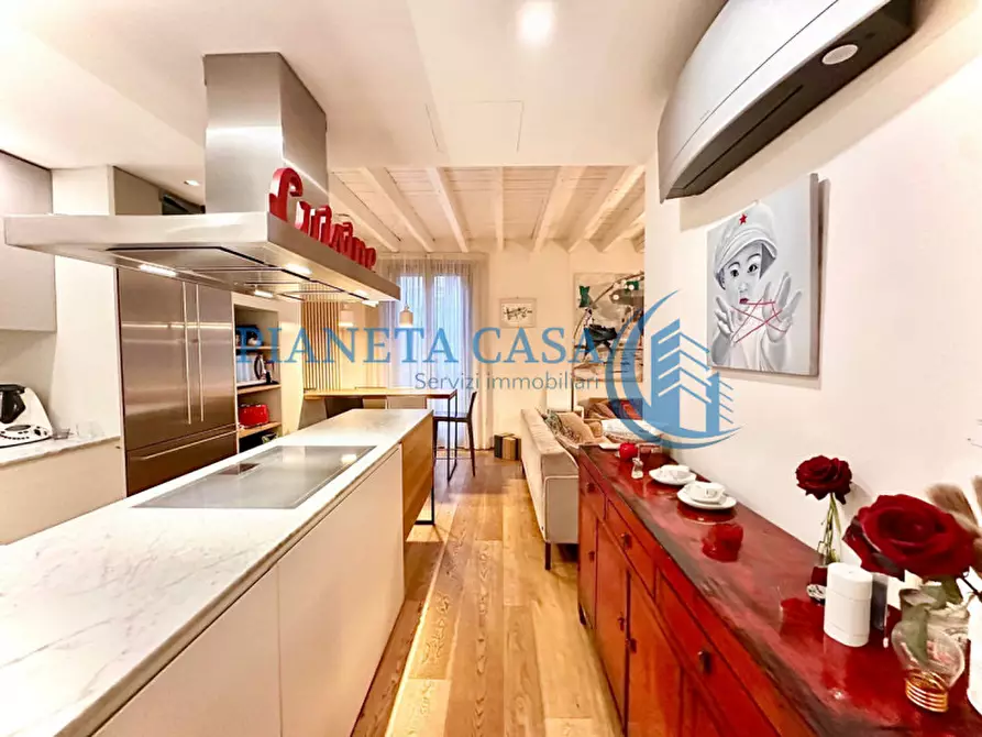 Immagine 12 di Appartamento in vendita  in Via Piero della Francesca 68 Milano a Milano