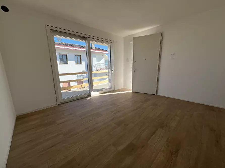 Immagine 5 di Appartamento in vendita  in Piazza Aurora a Jesolo