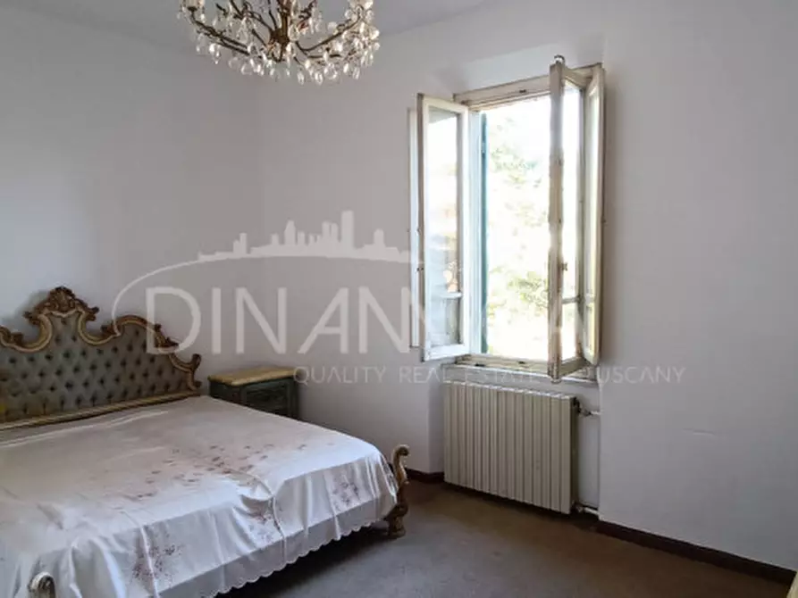 Immagine 23 di Villa in vendita  a Vinci