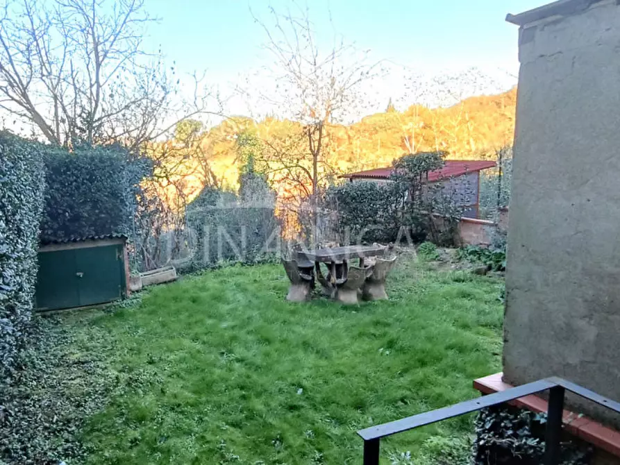 Immagine 29 di Villa in vendita  a Vinci