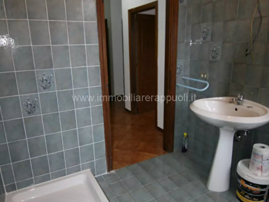 Immagine 10 di Appartamento in vendita  a Sinalunga