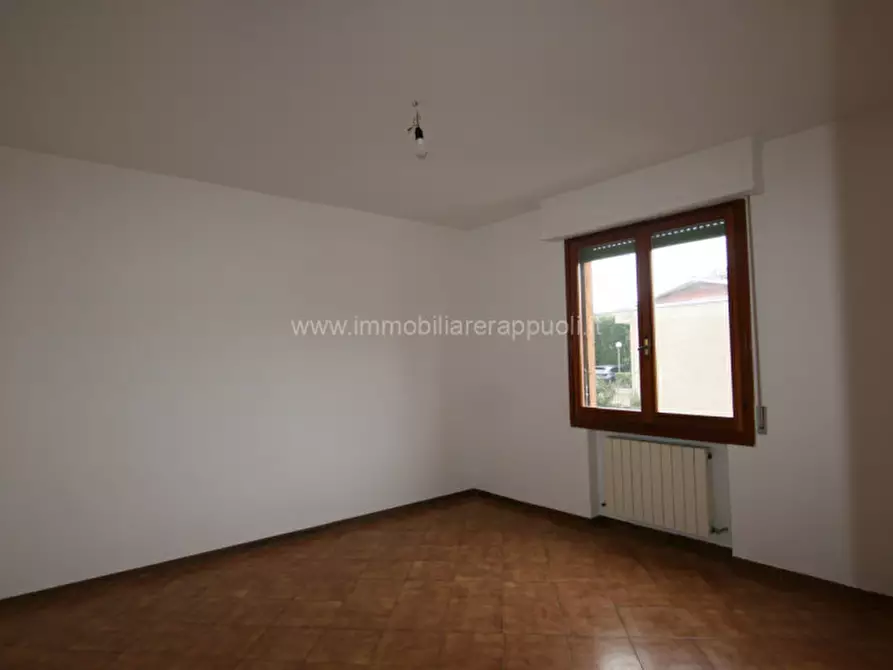 Immagine 11 di Appartamento in vendita  a Sinalunga