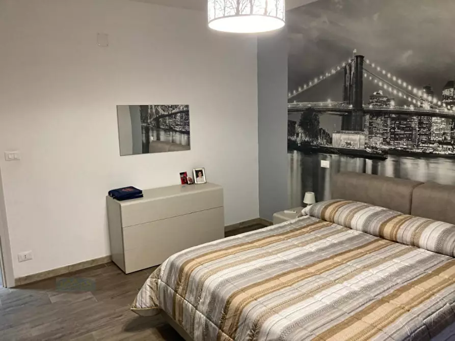 Immagine 10 di Appartamento in vendita  in Via Luigi Settembrini a Ceglie Messapico