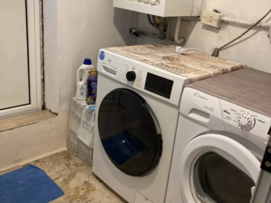 Immagine 15 di Appartamento in vendita  in Via Luigi Settembrini a Ceglie Messapico