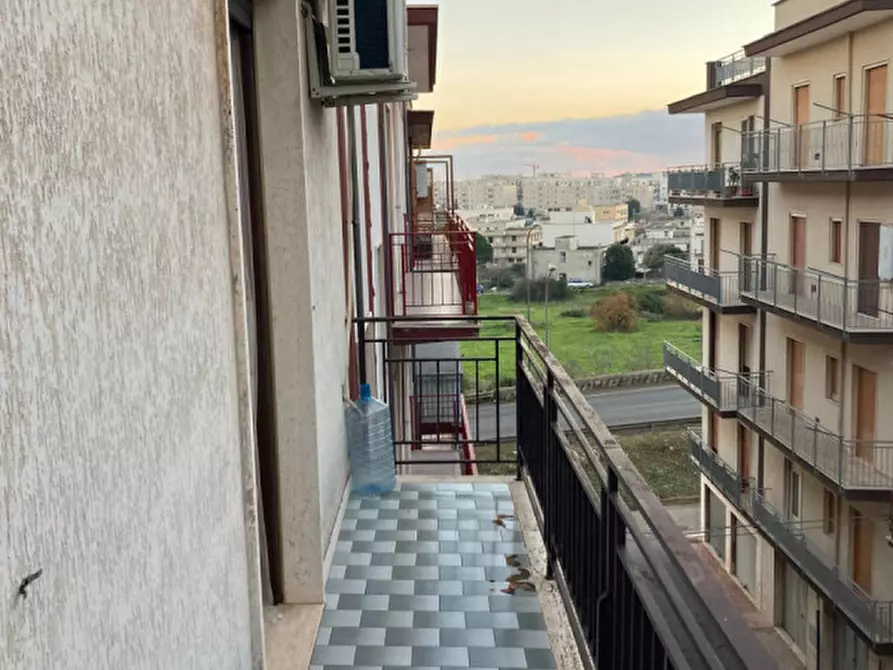 Immagine 21 di Appartamento in vendita  in Via Luigi Settembrini a Ceglie Messapico