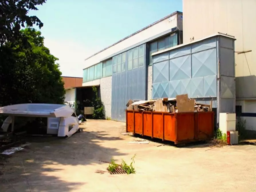 Immagine 9 di Appartamento in vendita  in Via Vittorio De Sica, N. 5-7 a Fiumicino