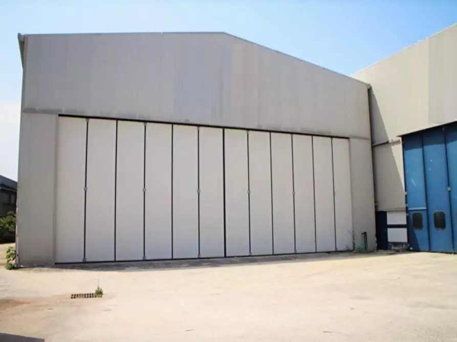 Immagine 12 di Appartamento in vendita  in Via Vittorio De Sica, N. 5-7 a Fiumicino