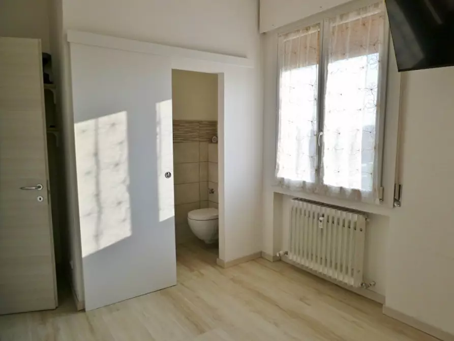 Immagine 14 di Appartamento in vendita  in via lago di lugano a Vicenza