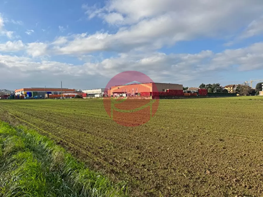 Immagine 1 di Terreno in vendita  a Longiano