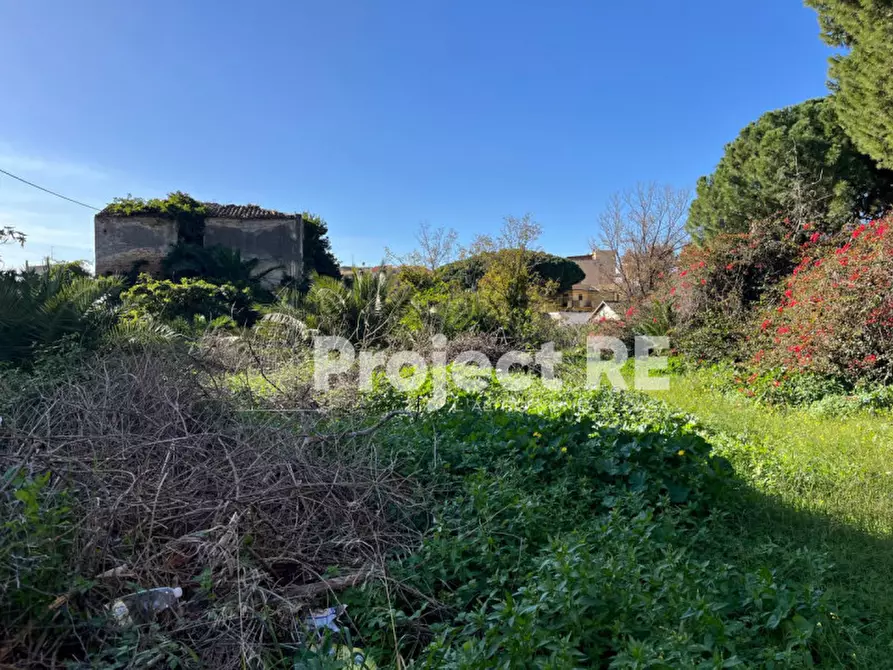 Immagine 7 di Terreno in vendita  in Stada Statale Jonica a Reggio Di Calabria
