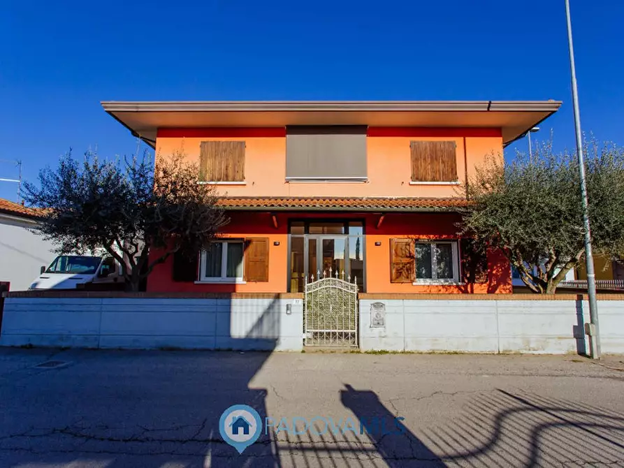 Immagine 56 di Casa indipendente in vendita  in Via Broglio a Solesino