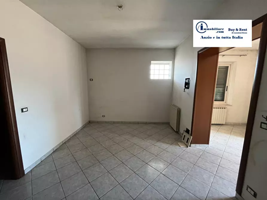 Immagine 9 di Villa in vendita  in via Lago di Fogliano a Nettuno