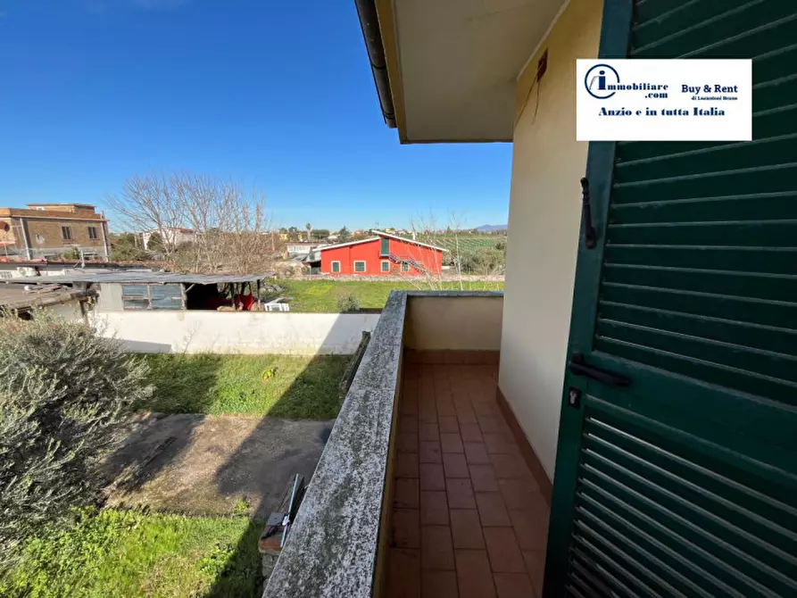 Immagine 31 di Villa in vendita  in via Lago di Fogliano a Nettuno