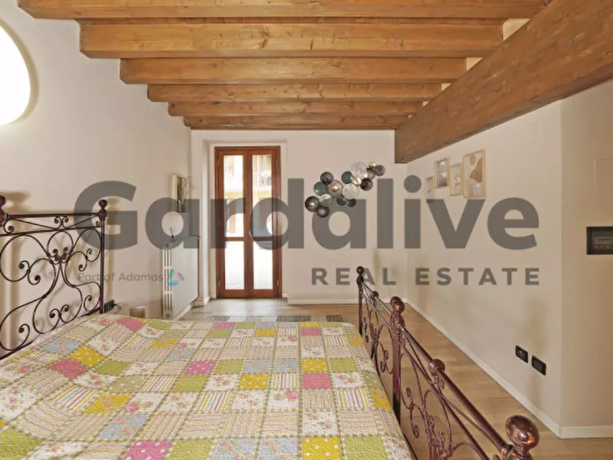 Immagine 8 di Appartamento in vendita  in Via capo di sopra, 10 a Puegnago Sul Garda