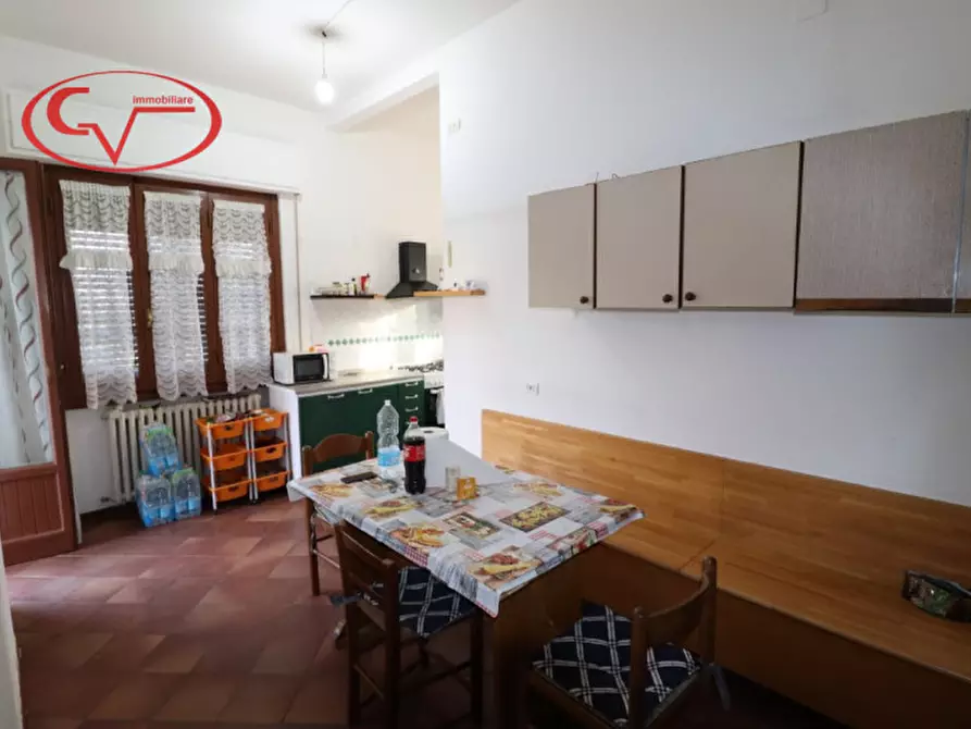 Immagine 6 di Casa bifamiliare in vendita  in via Marconi a Montevarchi