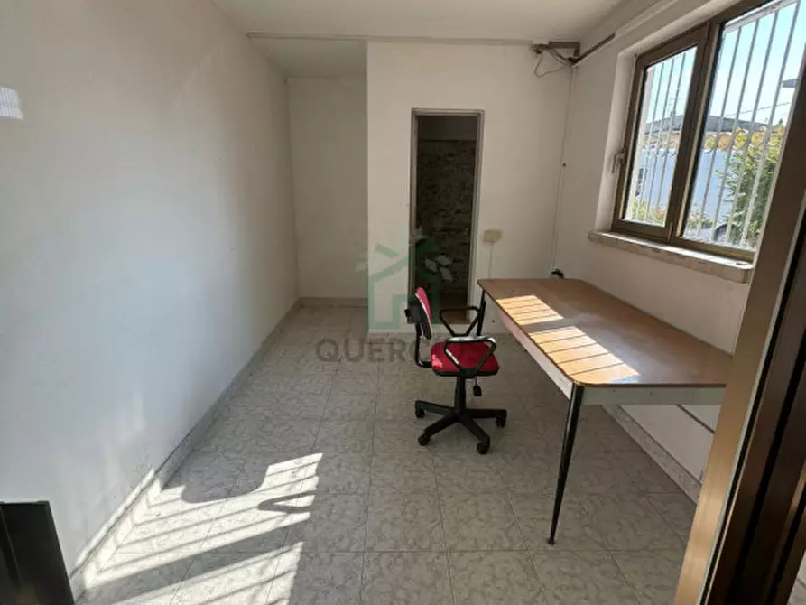 Immagine 8 di Laboratorio in affitto  in Via A. Estienne snc a Arcole