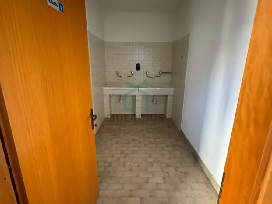 Immagine 9 di Laboratorio in affitto  in Via A. Estienne snc a Arcole