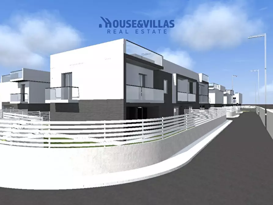 Immagine 5 di Appartamento in vendita  in via aldo moro a Avola