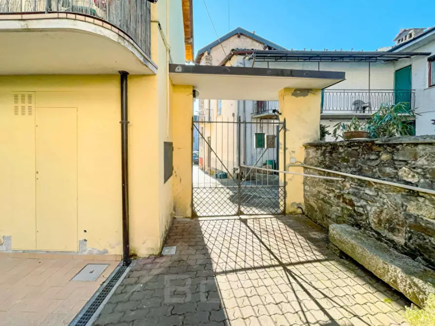 Immagine 13 di Appartamento in vendita  in via sogna 47 a Armeno