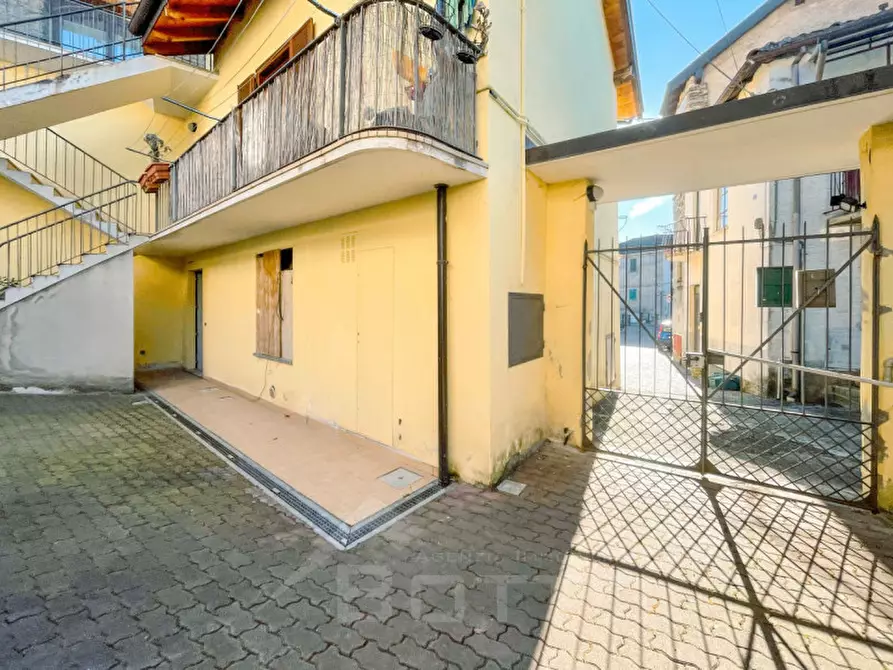 Immagine 15 di Appartamento in vendita  in via sogna 47 a Armeno