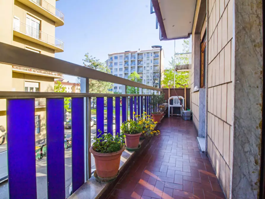 Immagine 3 di Appartamento in vendita  in Corso Maroncelli 40 a Torino