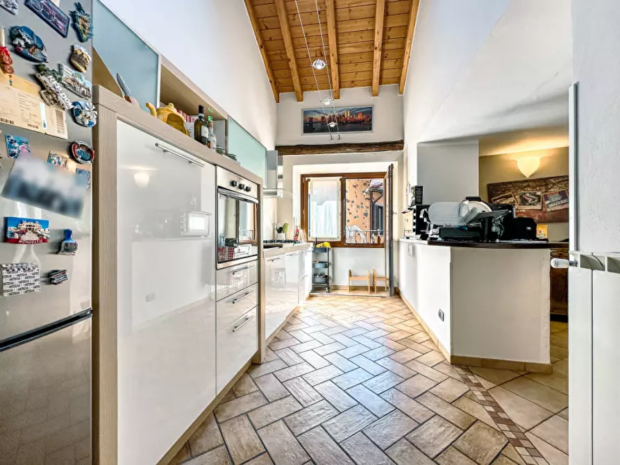 Immagine 10 di Casa indipendente in vendita  in via carmine, 6 a Cannobio