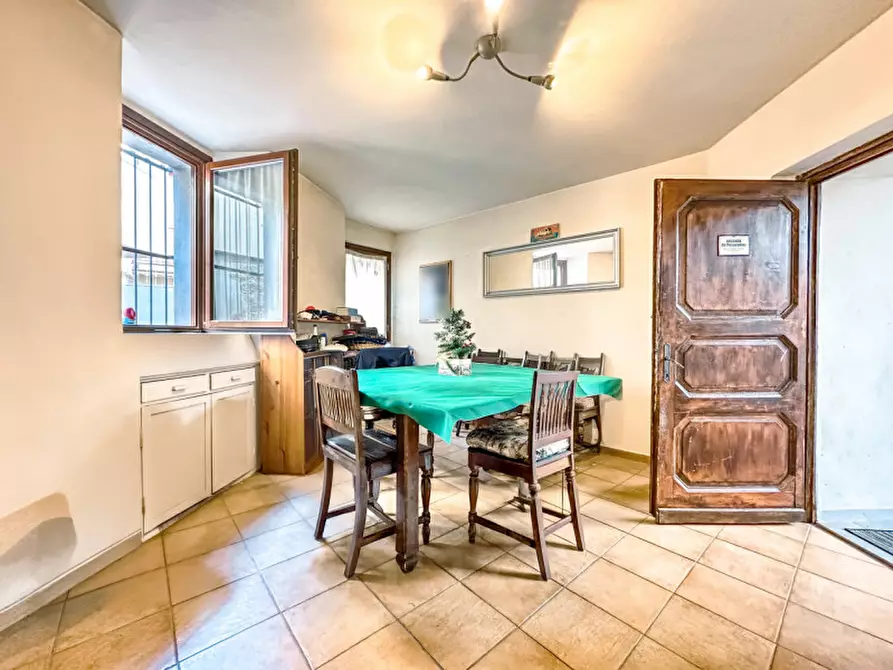 Immagine 11 di Casa indipendente in vendita  in via carmine, 6 a Cannobio