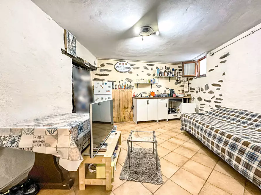 Immagine 23 di Casa indipendente in vendita  in via carmine, 6 a Cannobio