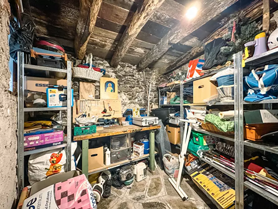 Immagine 26 di Casa indipendente in vendita  in via carmine, 6 a Cannobio