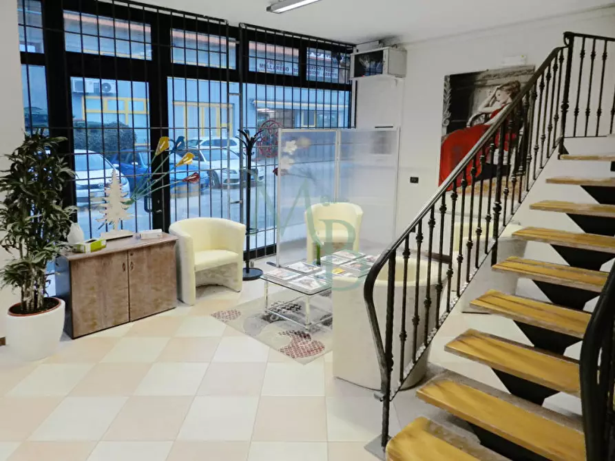 Immagine 1 di Ufficio in vendita  a Pianiga