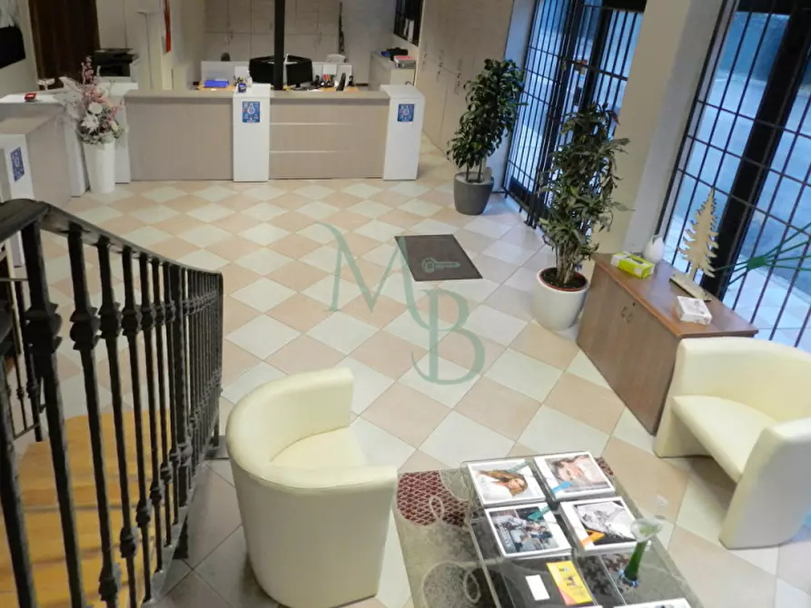 Immagine 9 di Ufficio in vendita  a Pianiga