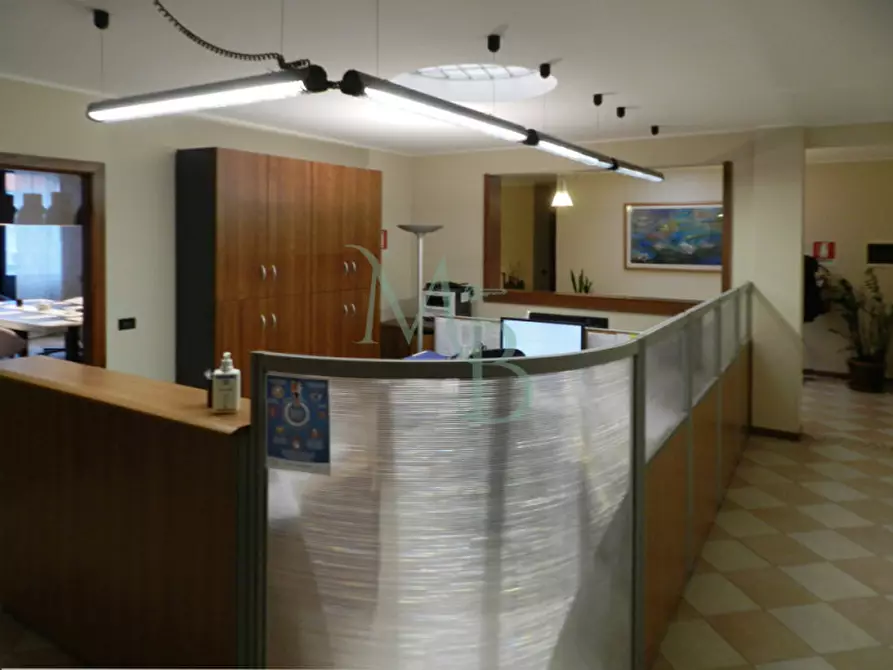 Immagine 14 di Ufficio in vendita  a Pianiga