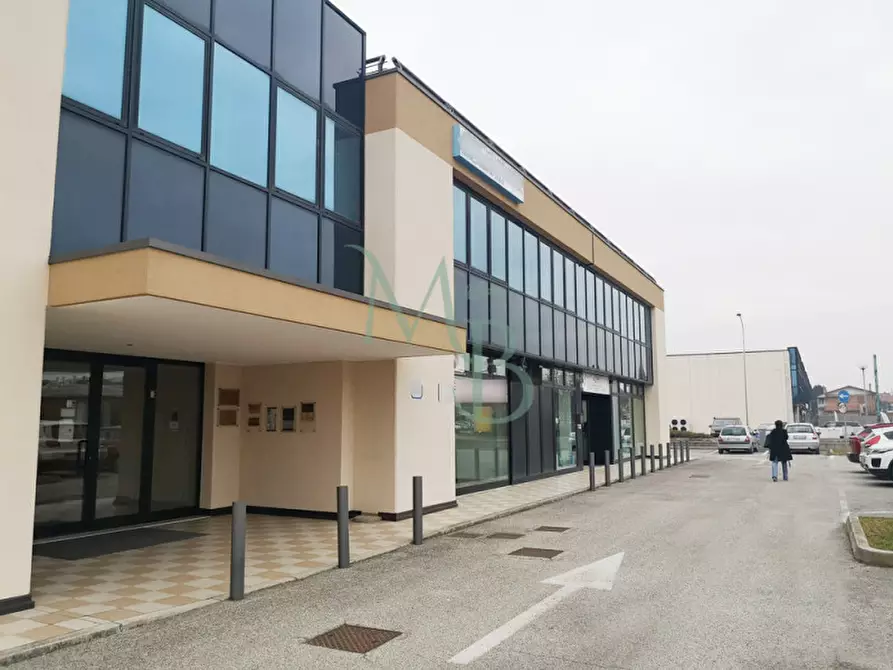 Immagine 16 di Ufficio in vendita  a Pianiga