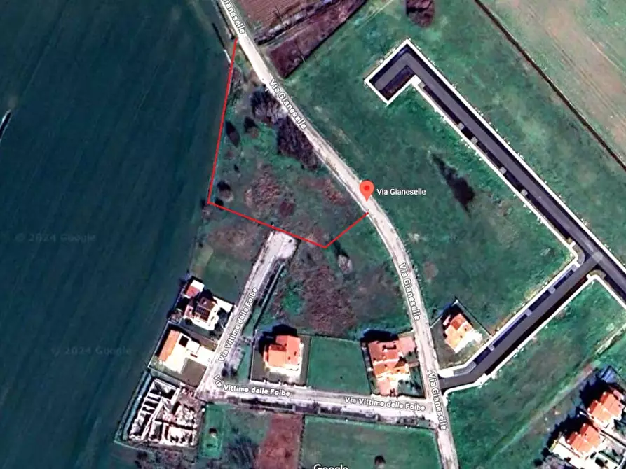 Immagine 1 di Terreno in vendita  in Via Aldo Moro a Poiana Maggiore