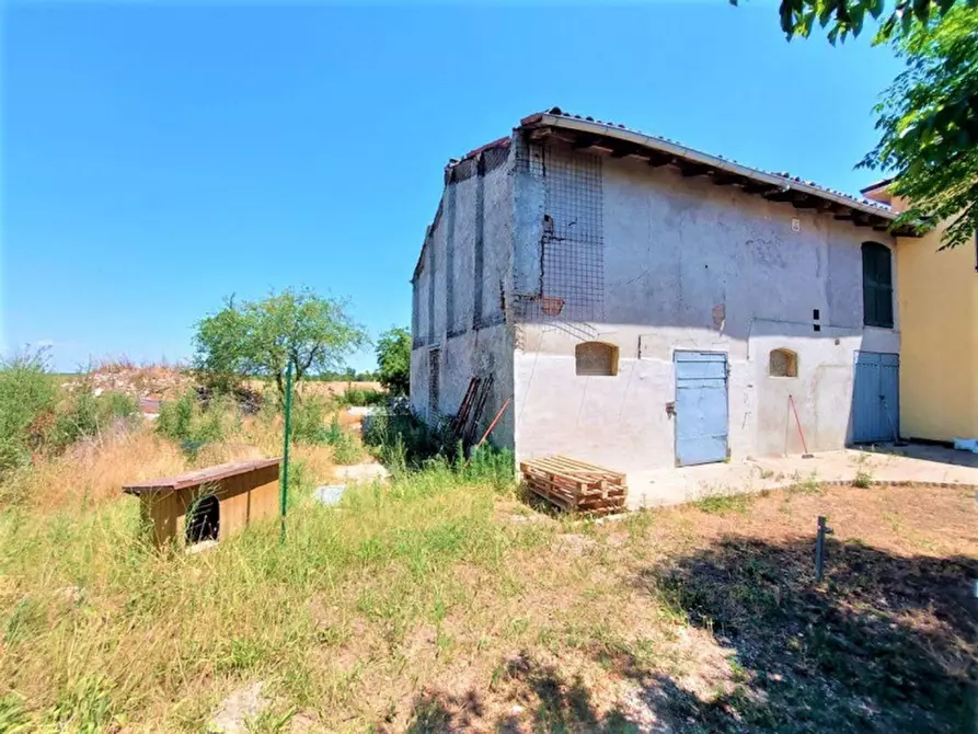 Immagine 1 di Rustico / casale in vendita  in Via San Giovanni, N. 1417 a Castel San Pietro Terme