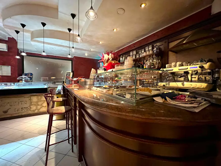 Immagine 2 di Attività commerciale in vendita  in Via G. Matteotti n. 20 bis a Cavarzere