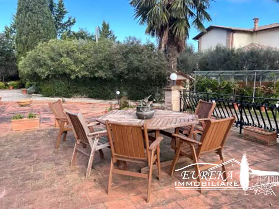 Immagine 18 di Villa in vendita  in cASAMAGGIORE a Castiglione Del Lago