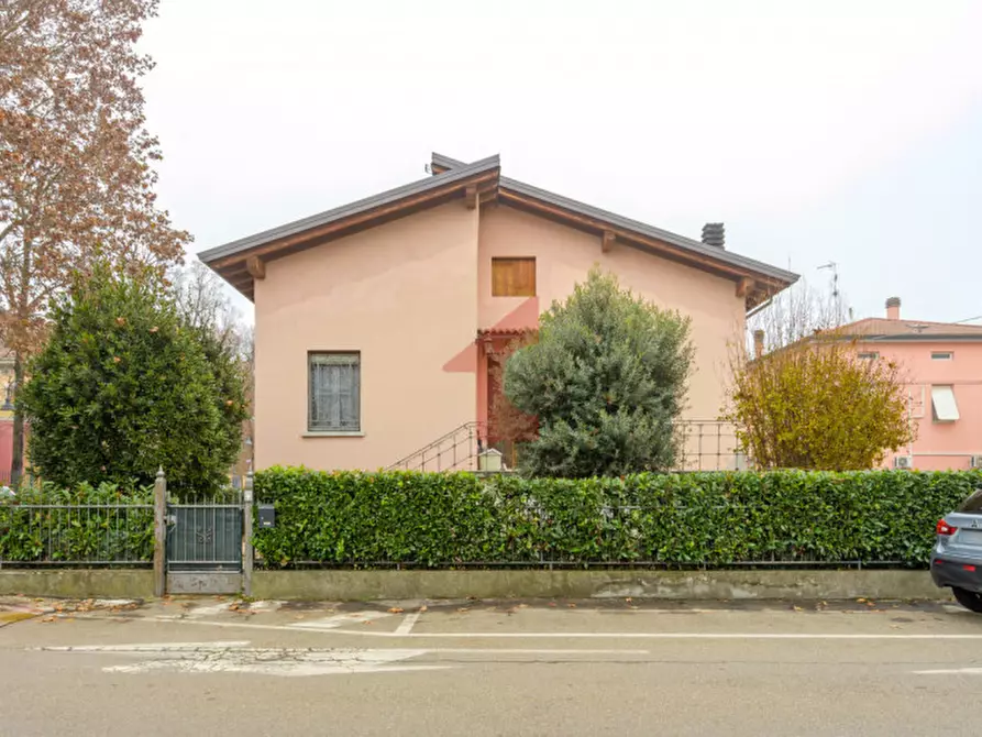 Immagine 1 di Casa indipendente in vendita  in Via Barabaschi 5 a Fontanellato