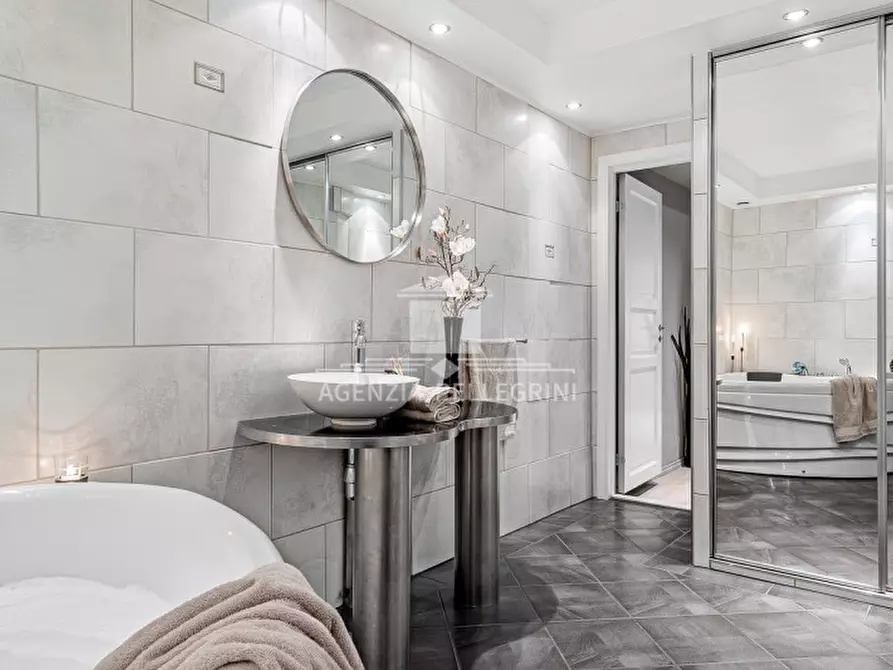 Immagine 11 di Appartamento in vendita  in Via Mercato Nuovo a Vicenza