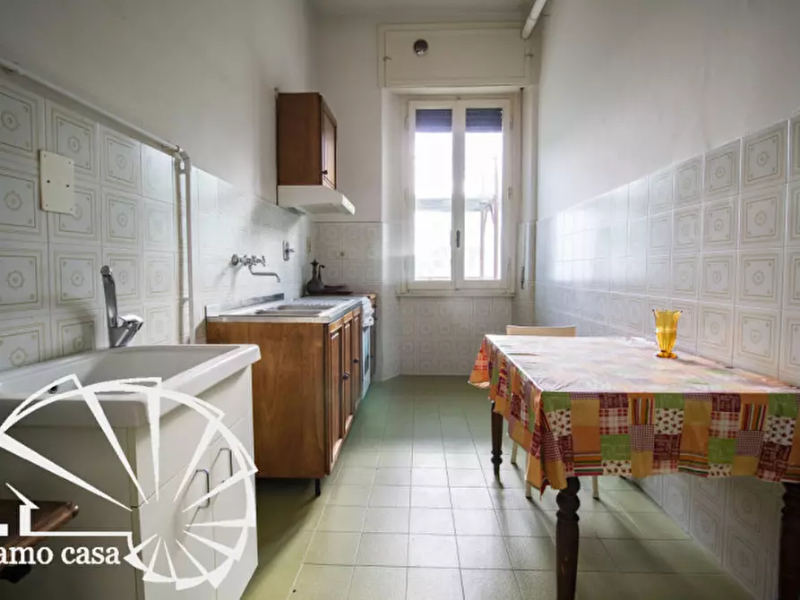 Immagine 3 di Appartamento in vendita  a Prato