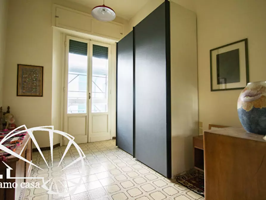 Immagine 11 di Appartamento in vendita  a Prato