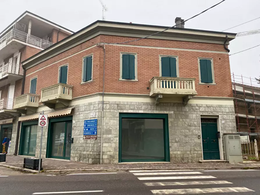 Immagine 1 di Appartamento in vendita  in via Cavour a Cavezzo