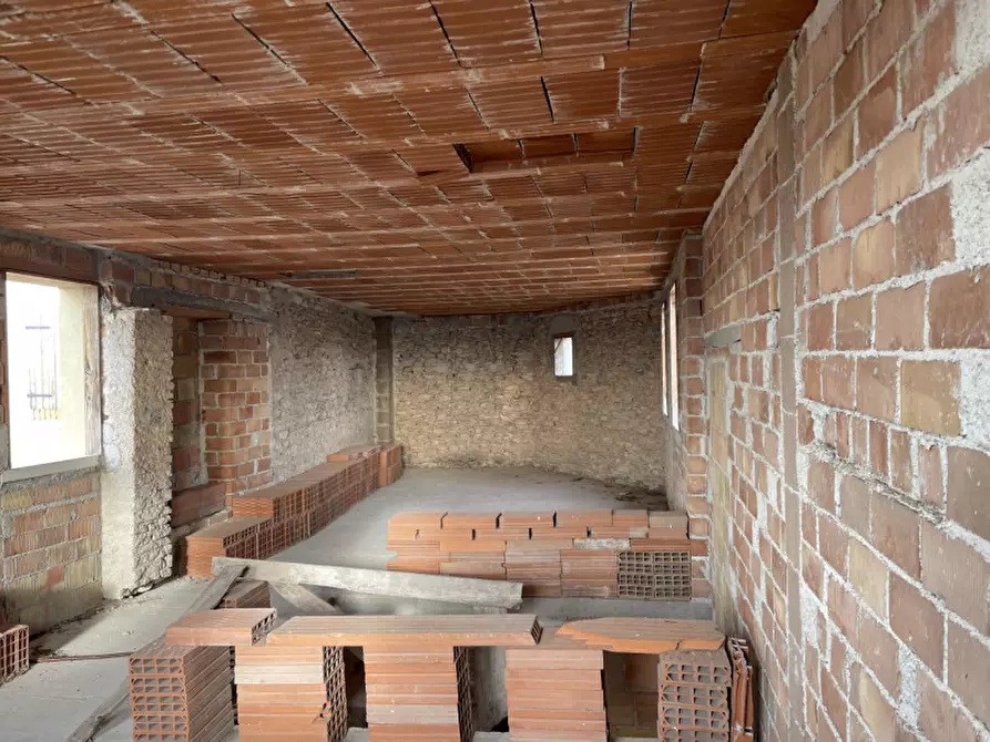 Immagine 8 di Rustico / casale in vendita  in CONTRADA VARDANEGA a Possagno